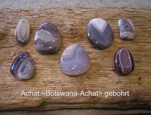 Achat-Botswana-Achat-gebohrt-1