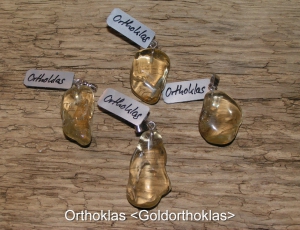 Orthoklas-Goldorthoklas-